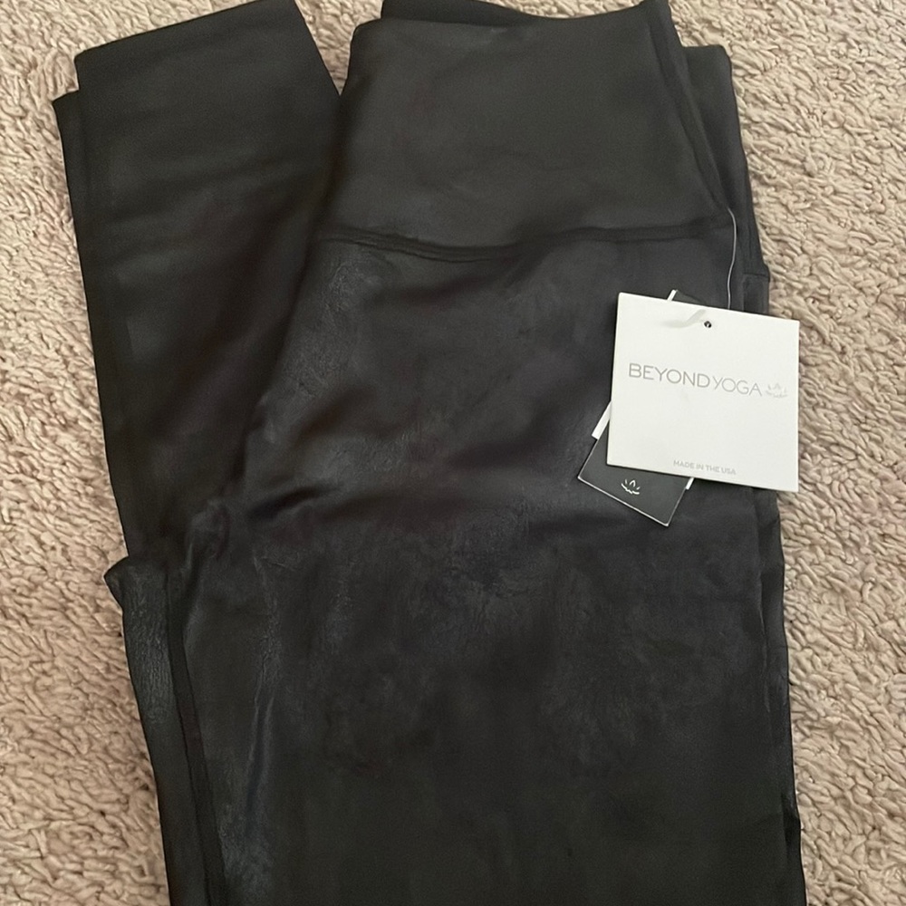 Beyond Yoga leggings